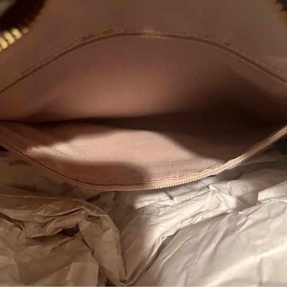 NWOT Talbots Black and Whitete Houndstooth Purse with gold Accents - Picture 9 of 9